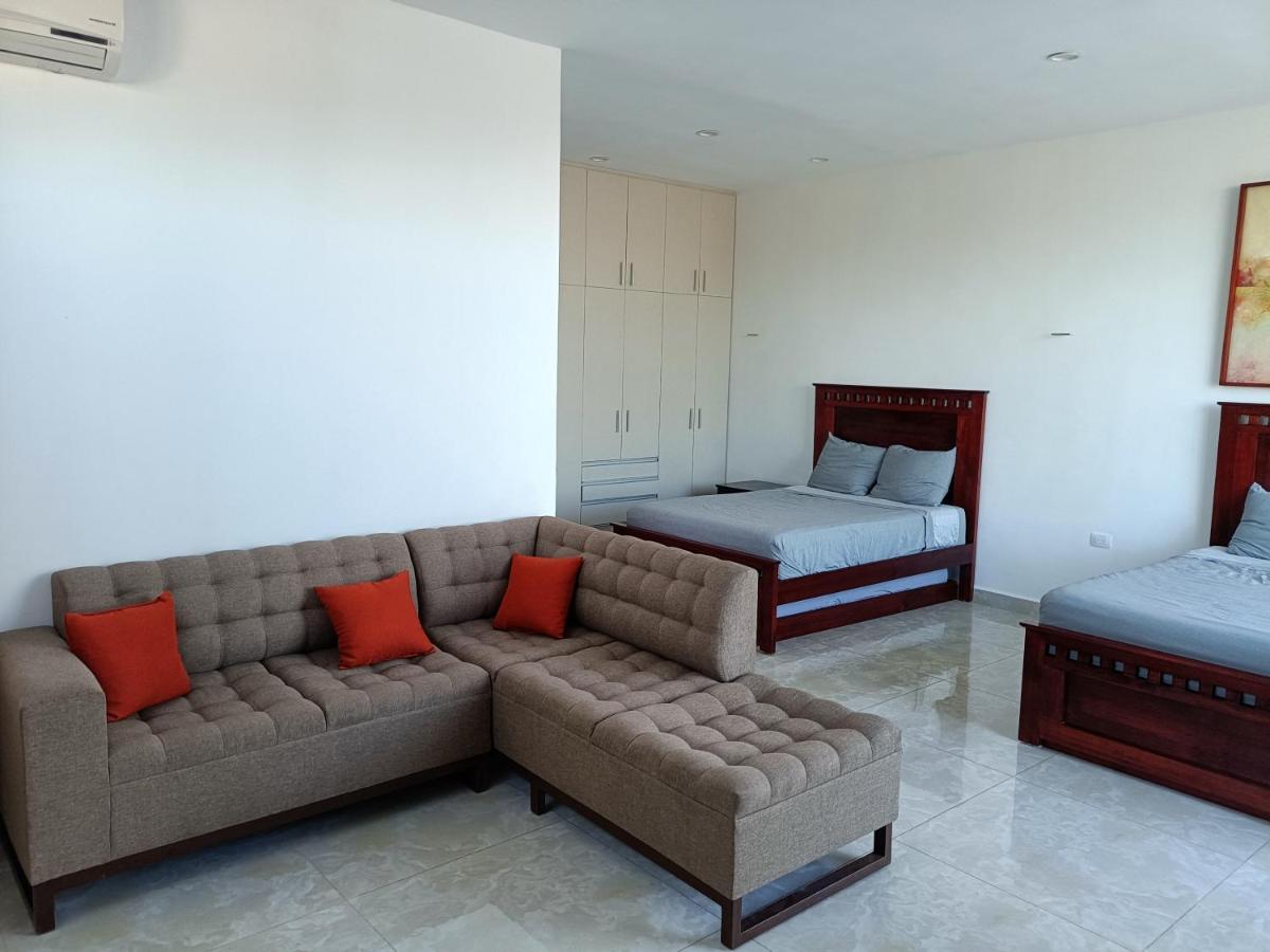 Casa Hector, Con Jacuzzi, Cerca Del Foro Gnp. Βίλα Mérida Εξωτερικό φωτογραφία