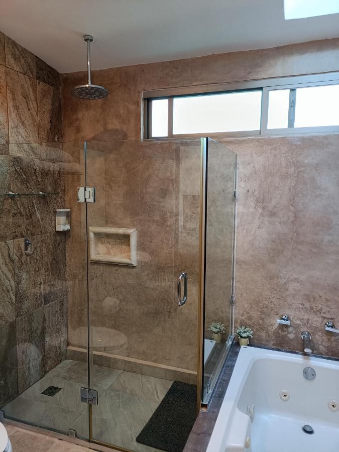 Casa Hector, Con Jacuzzi, Cerca Del Foro Gnp. Βίλα Mérida Εξωτερικό φωτογραφία