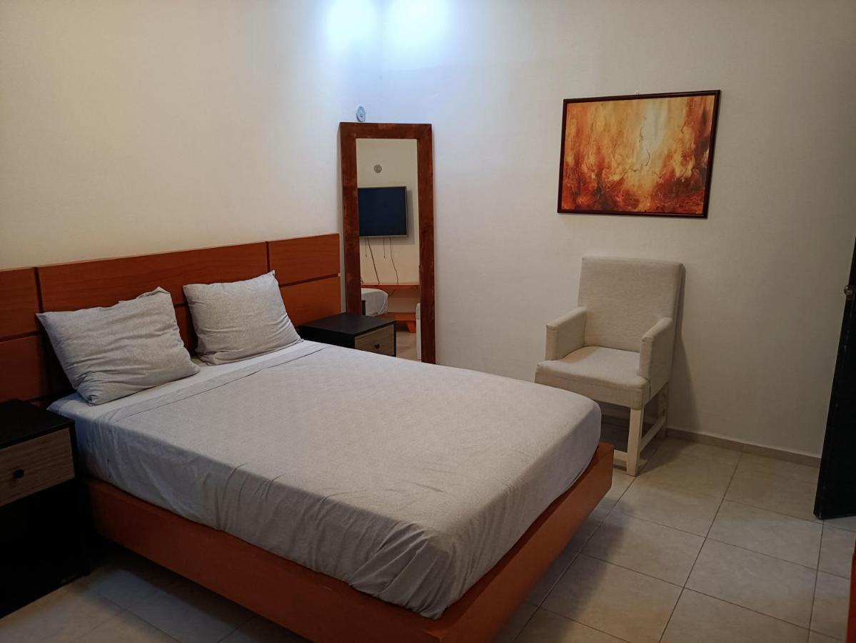 Casa Hector, Con Jacuzzi, Cerca Del Foro Gnp. Βίλα Mérida Εξωτερικό φωτογραφία