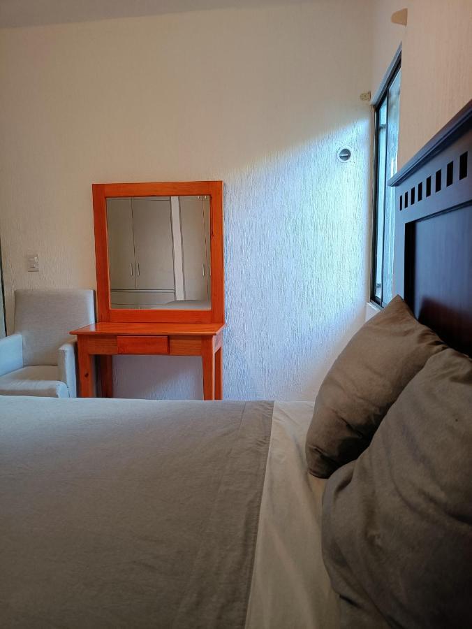 Casa Hector, Con Jacuzzi, Cerca Del Foro Gnp. Βίλα Mérida Εξωτερικό φωτογραφία